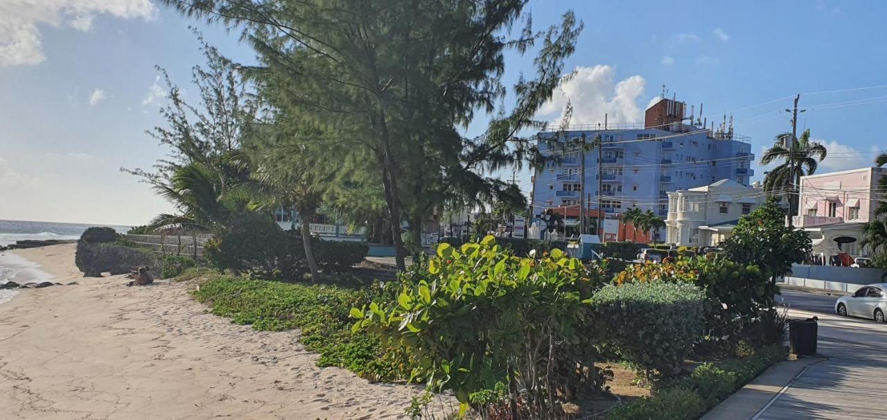 Hastings Towers 4D - Studio Apt Opp Beach Bridgetown Extérieur photo